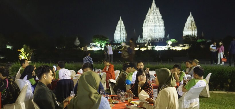 paket wisata Jogja yang paling dicari berada pada pengalaman all-inclusive