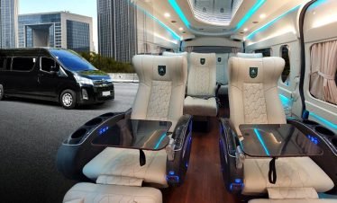 Efisien dan Handal: Alasan Hiace Jadi Pilihan Terbaik untuk Perjalanan Bisnis di Jogja